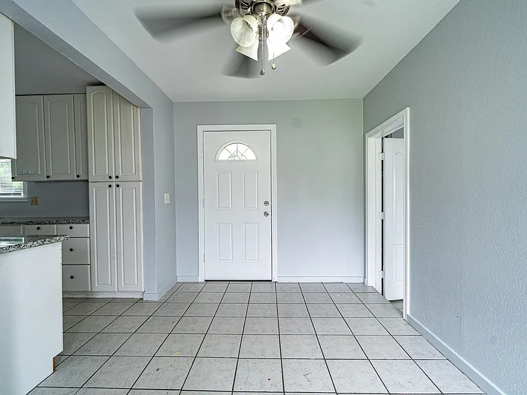 6417 Rolla St — Photo 8
