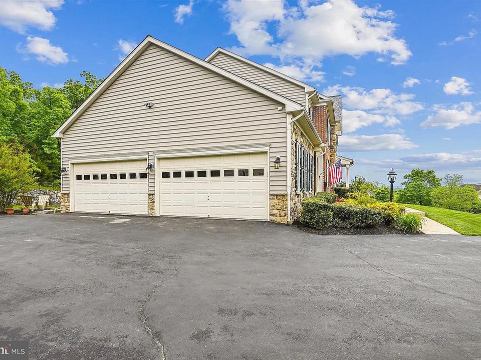 2nd image of 21550 Wild Timber Ct