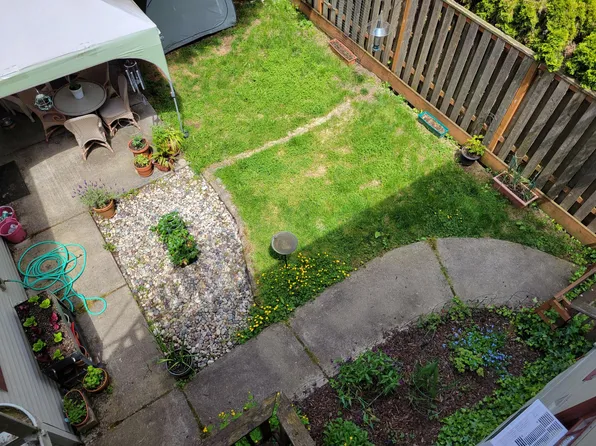 1305 NE Schuyler St, Portland, OR 97212