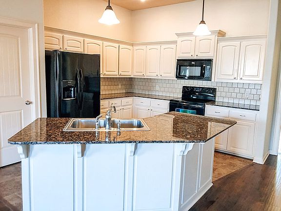 5th image of 3496 W Bayham Pl