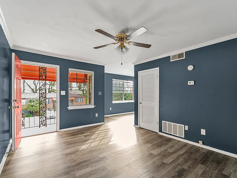 2411 Lawrenceville Hwy — Photo 7