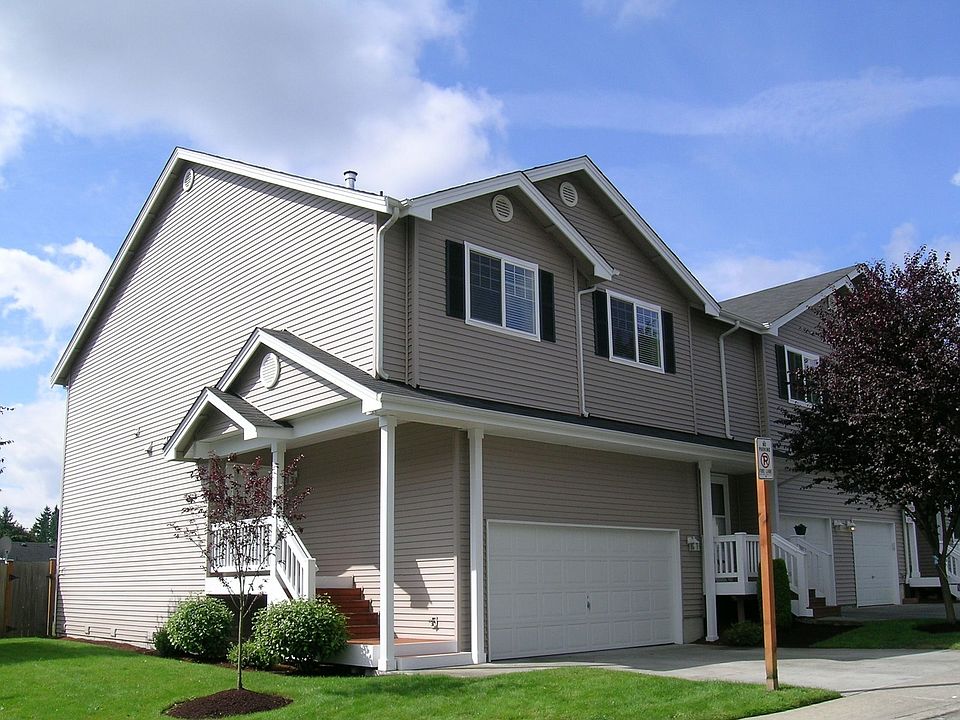 1st image of 143 NE Tucannon Ct