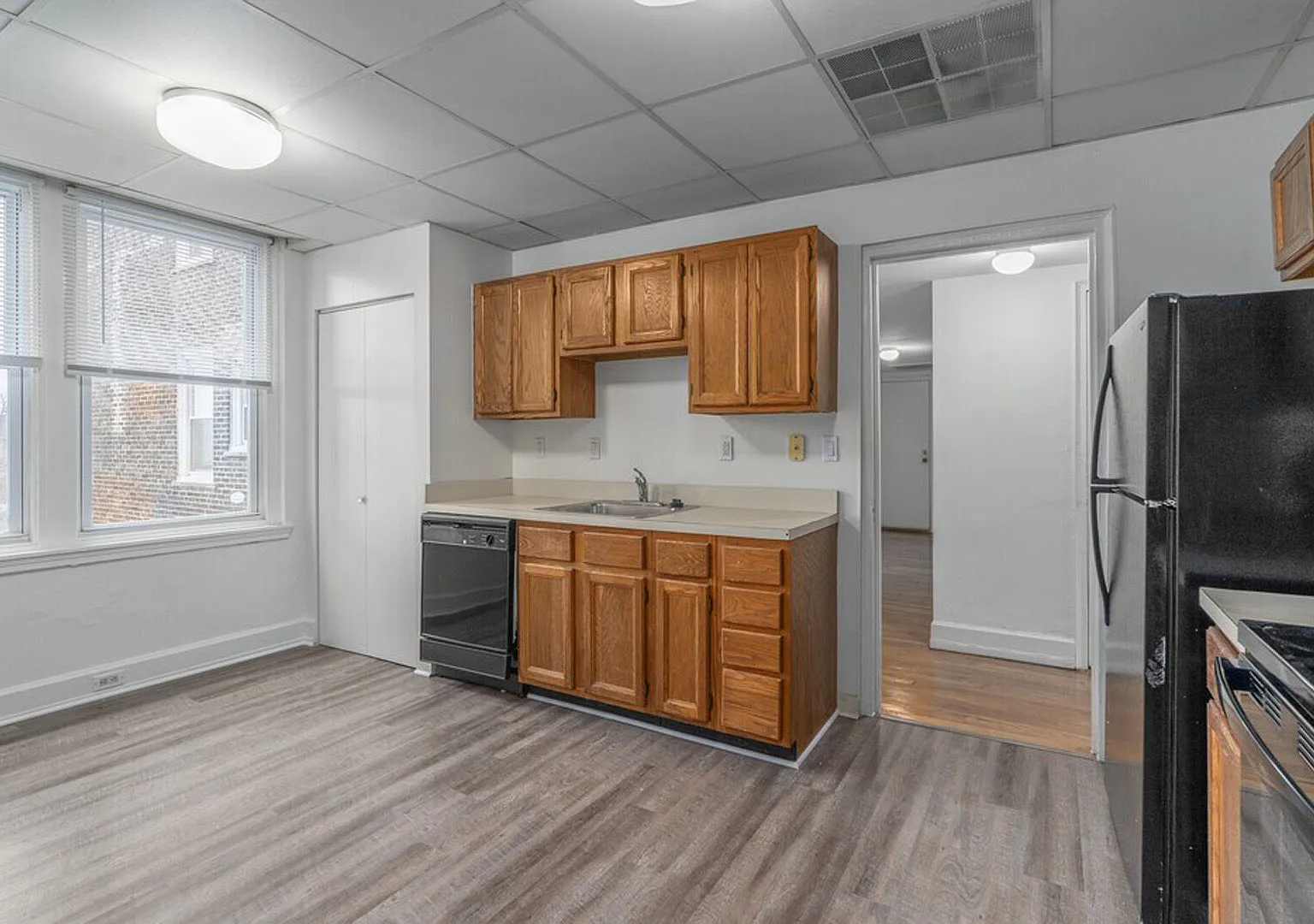 McCallum Apartments — Photo 1