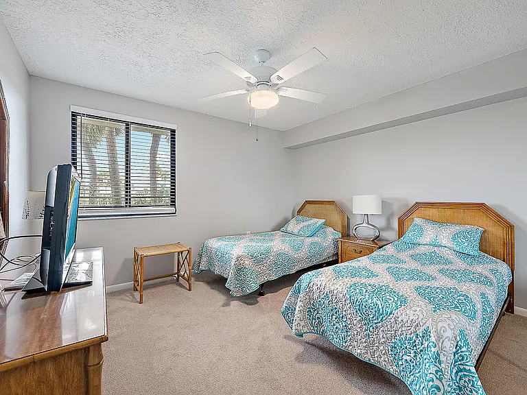 301 S Seas Dr #305 — Photo 15