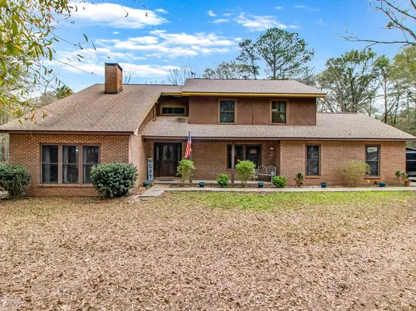 6 Rice Ln, Ozark, AL 36360