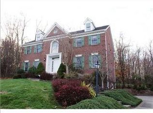 512 Lockesley Ct, Eighty Four, PA