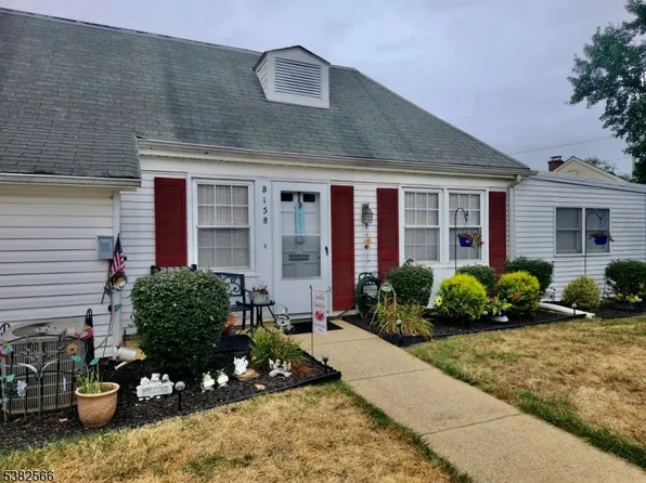 158B Pelham Ln BLDG 158 #B, Monroe Twp., NJ 08831