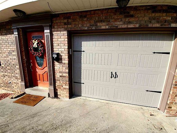 2nd image of 121 Carran Dr