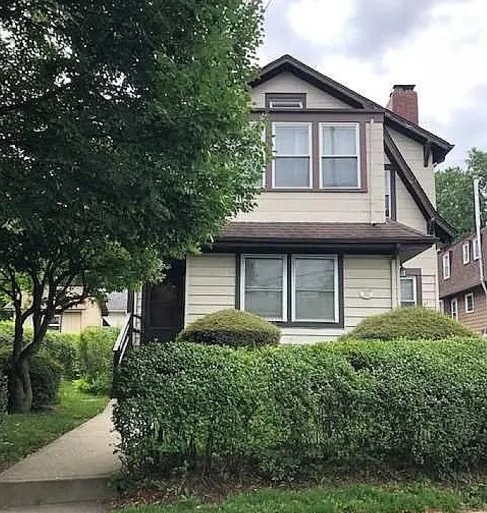 181 Grand Ave #1