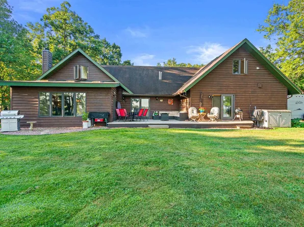 1128 West Queens Way, Nekoosa, WI 54457