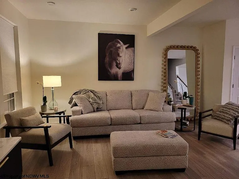 39 Dover Ct — Photo 29
