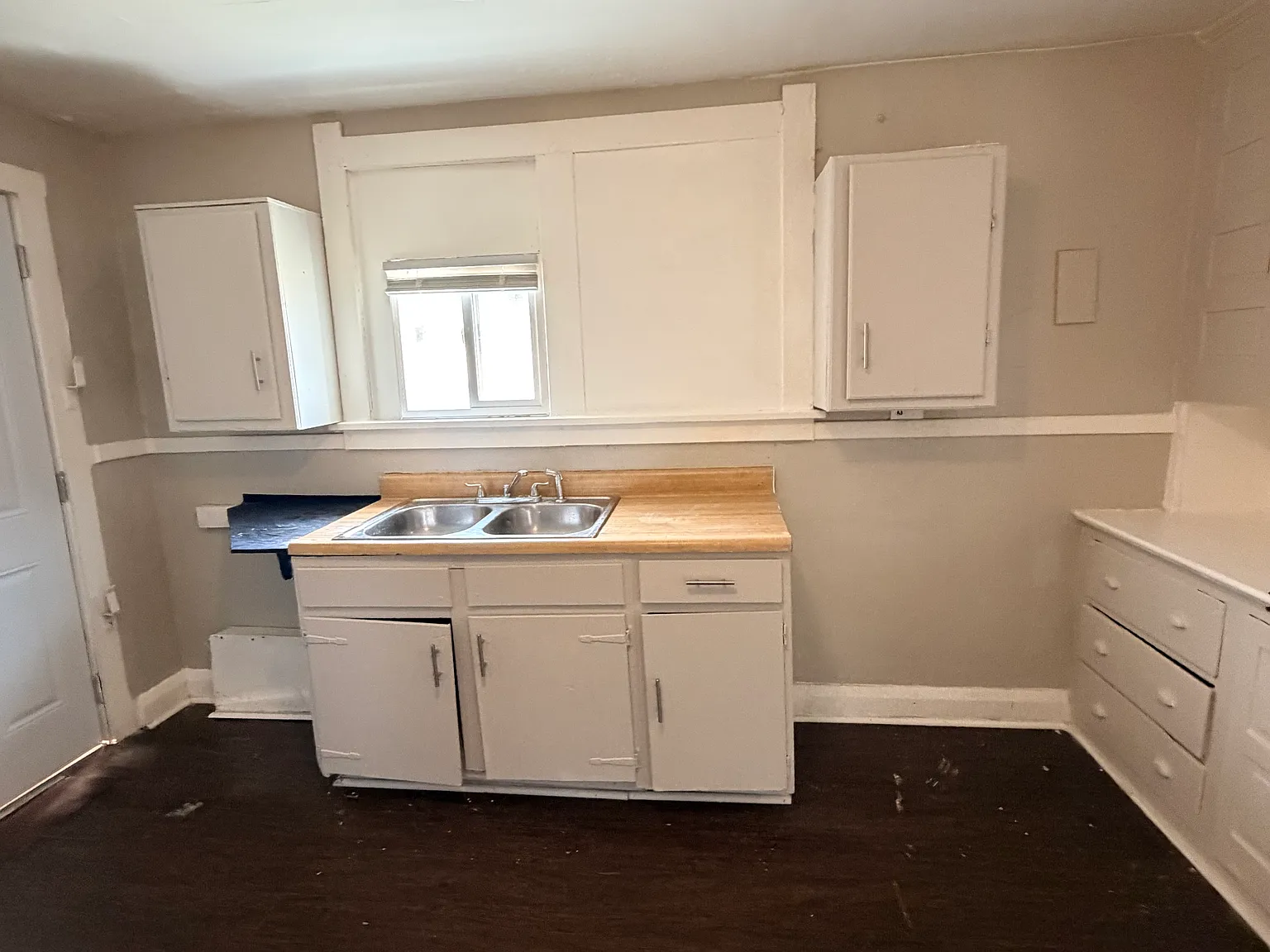 2 bed, 700 sqft, $775 — Photo 3