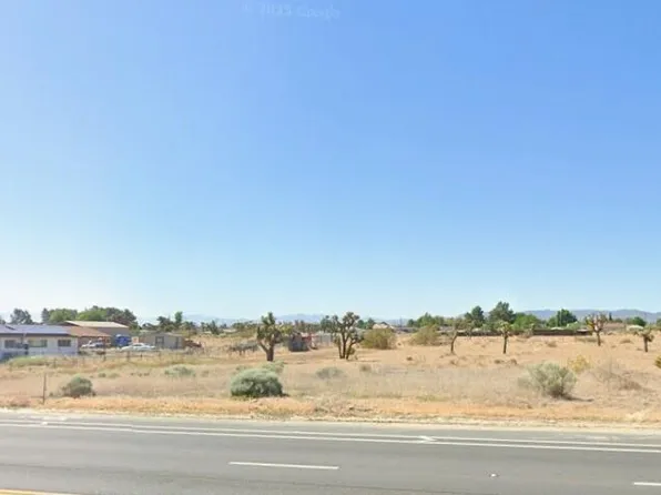 1610 W Avenue L, Lancaster, CA 93534