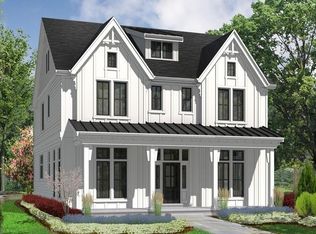 104 N Chester Ave, Park Ridge, IL 60068