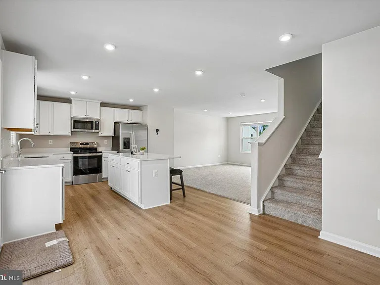 6415 Farrier Way — Photo 11