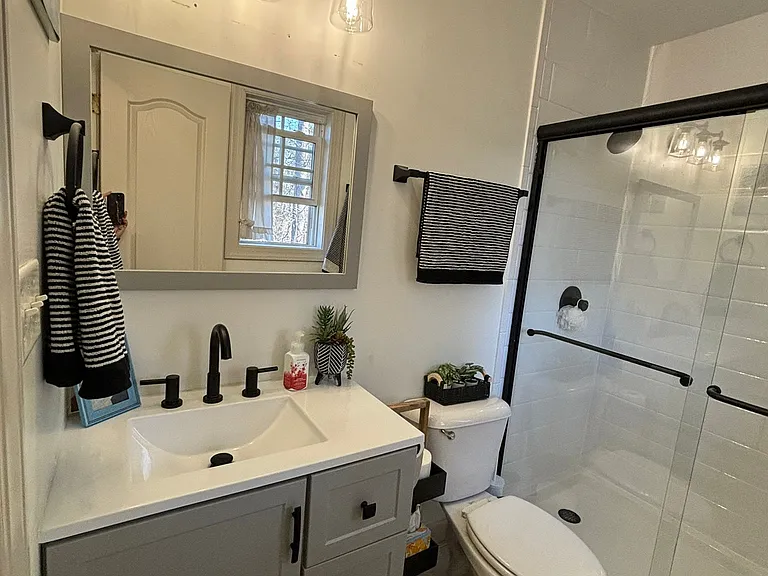1812 Chaz Ct — Photo 6