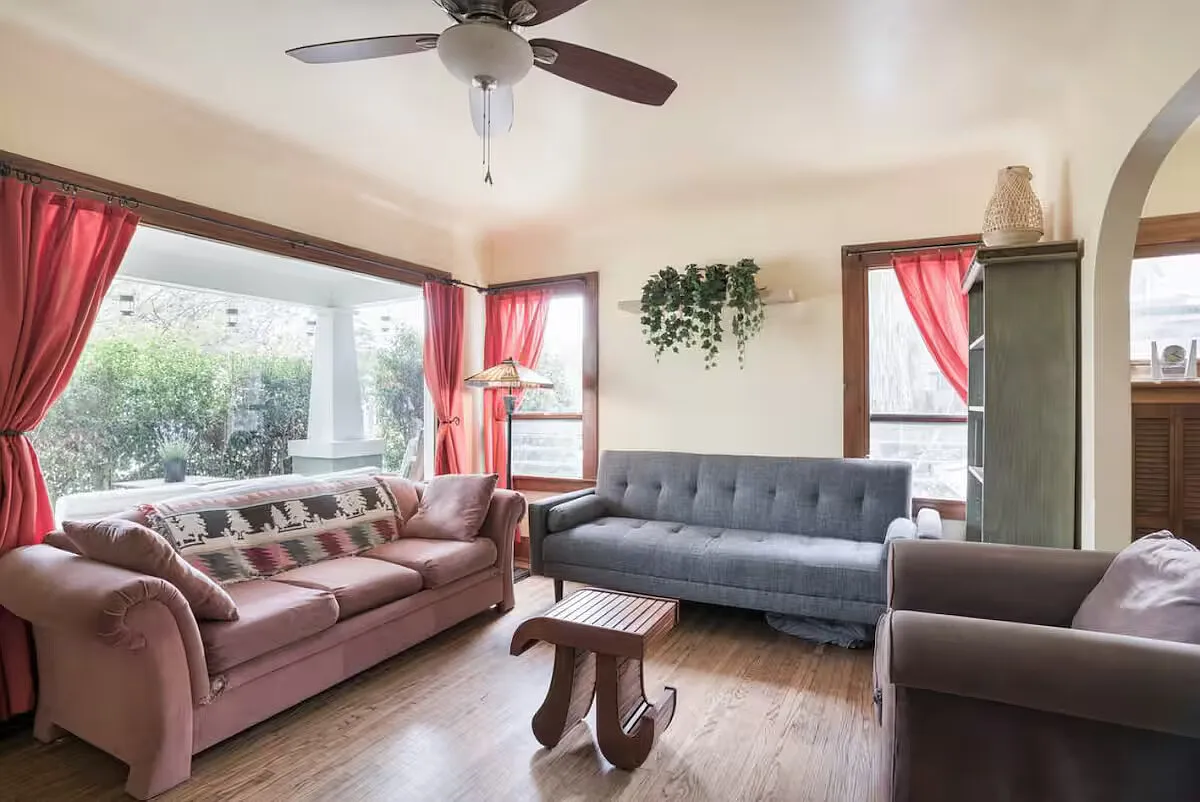 1 bed, 1800 sqft, $1,800 — Photo 4