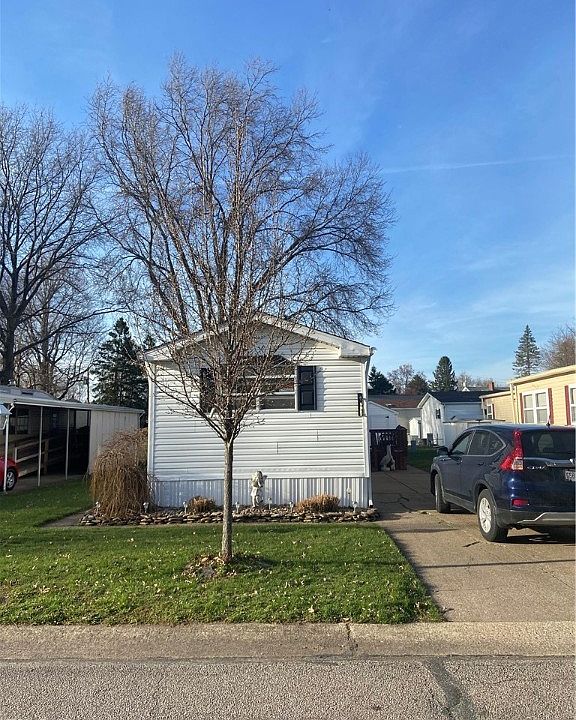 1st image of 206 Buckingham Ct