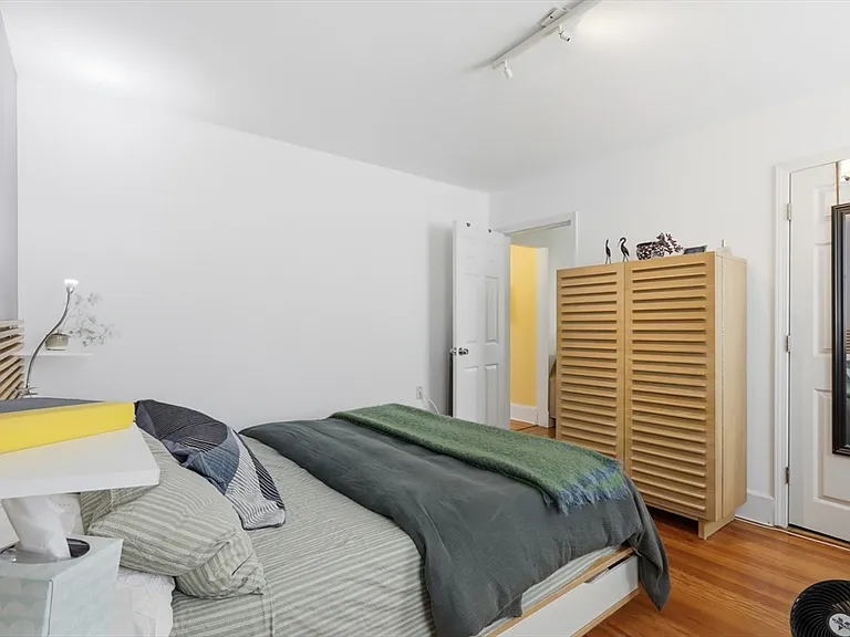 88 Vernal St #A — Photo 10