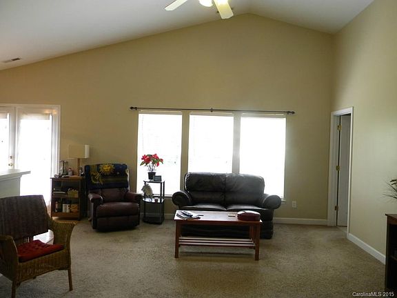 2nd image of 9046 Pembroke Ct #79