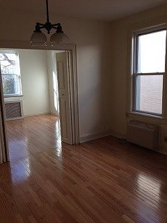 3rd image of 2429 26th St