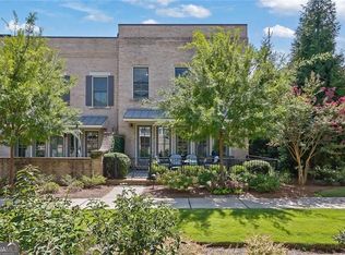 150 Forrest Aly, Roswell, GA 30075