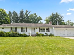 1610 E Maplecrest Dr, Bloomington, IN 47408