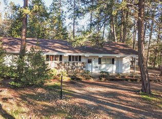 978 Eric Loop, Grants Pass, OR 97526