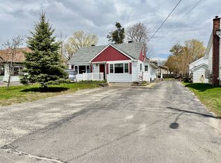 550 Mary St N, Gravenhurst, ON P1P 1E8