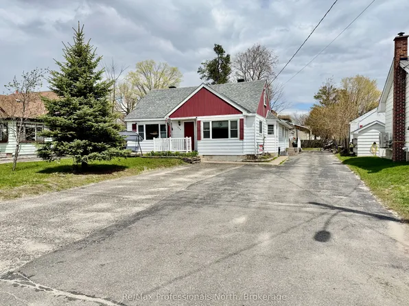 550 Mary St N, Gravenhurst, ON P1P 1E8
