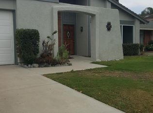 925 Corrigan Ave, Santa Ana, CA 92706