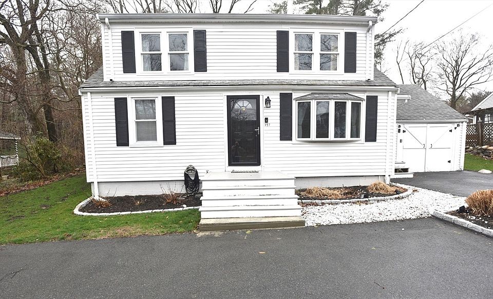 1st image of 157 Salem St