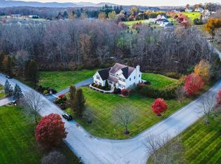 37 Baron Dr, Hopewell Junction, NY 12533