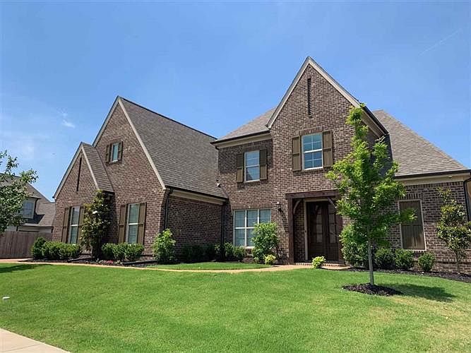 1st image of 621 Cypress Knoll Dr