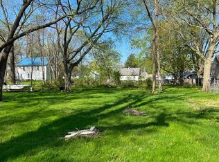 715 4th Ave NE, Independence, IA 50644