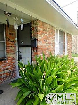 5th image of 2329 Meadow Ln