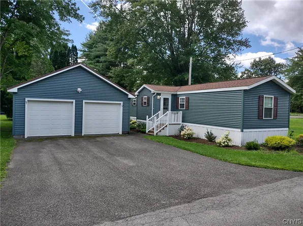 882 Waterview Dr, Blossvale, NY 13308