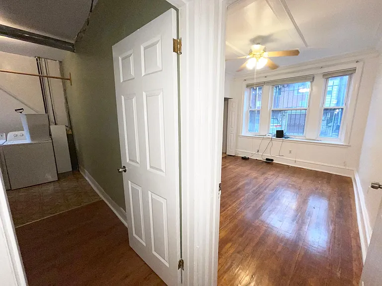 4640 Sansom St #1A — Photo 12