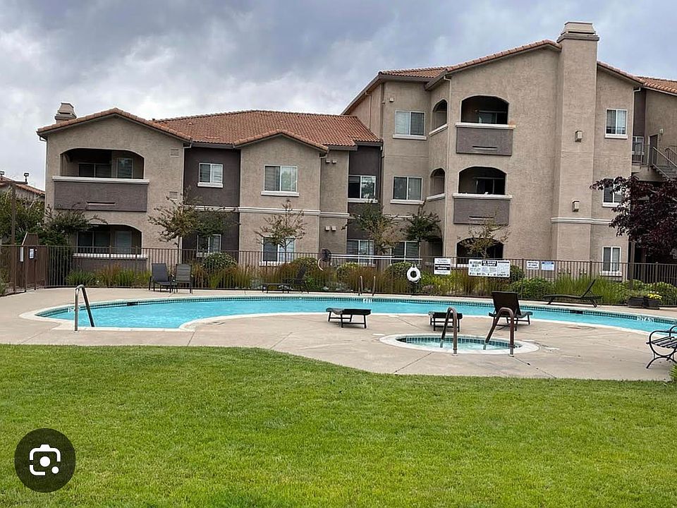 Welcome to the Villas Roseville ca