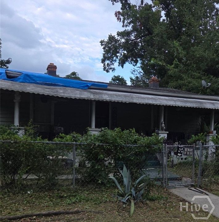 1st image of 242 Eagle Street