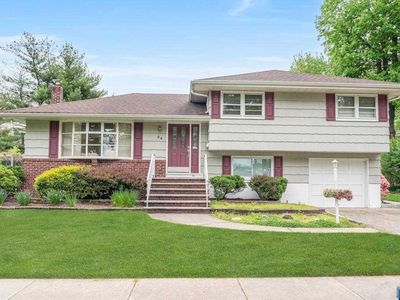 24 Pyle St, Oradell, NJ, 07649