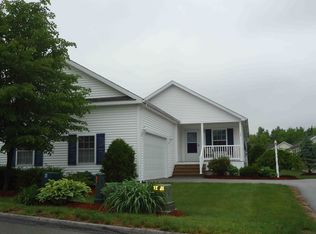 33 Ironwood Cir, Hooksett, NH 03106