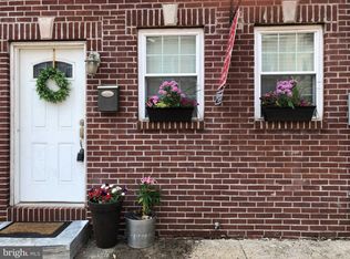 830 N Capitol St, Philadelphia, PA 19130