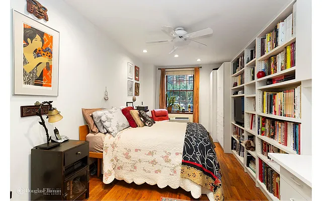 Sold by Douglas Elliman | media 26