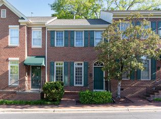 712 Parkham Ln, Raleigh, NC 27603