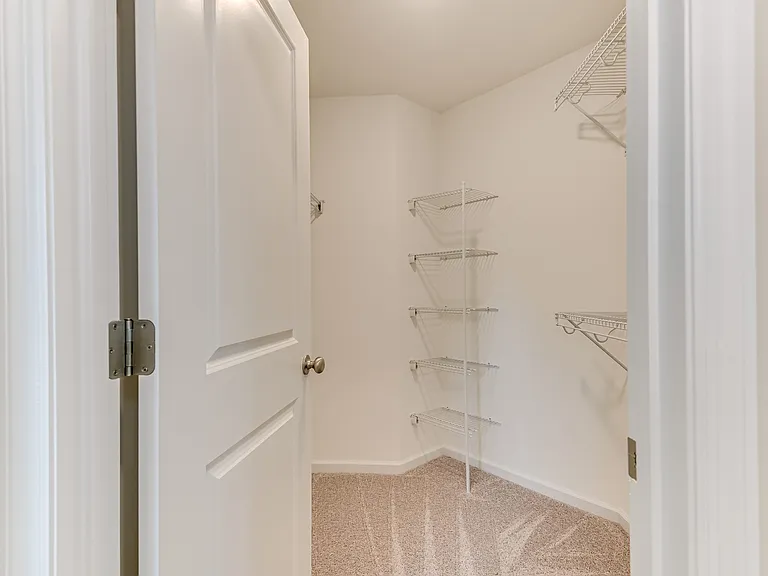 157 Dublin Loop — Photo 23