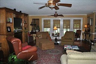 5th image of 1133 Pinehurst Dr