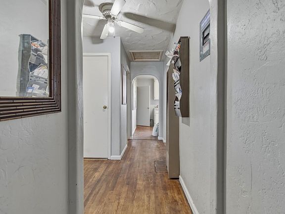4th image of 1192 Elm Ave