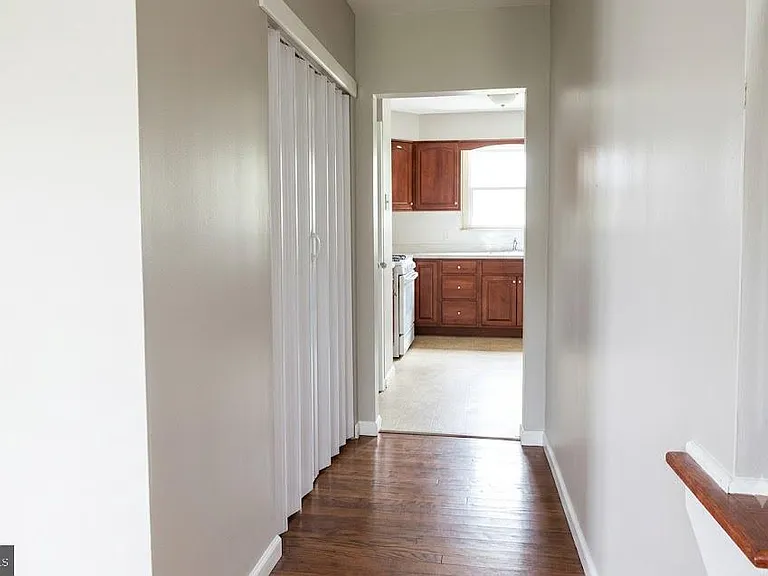 306 Cornell Rd — Photo 7