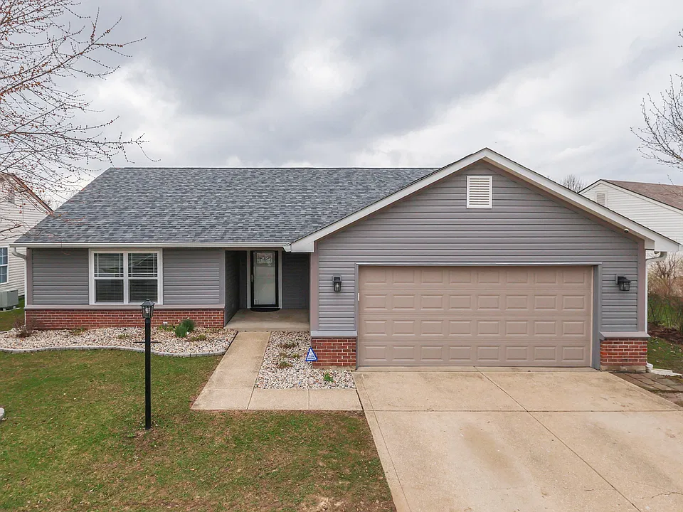 8042 Southern Trails Pl